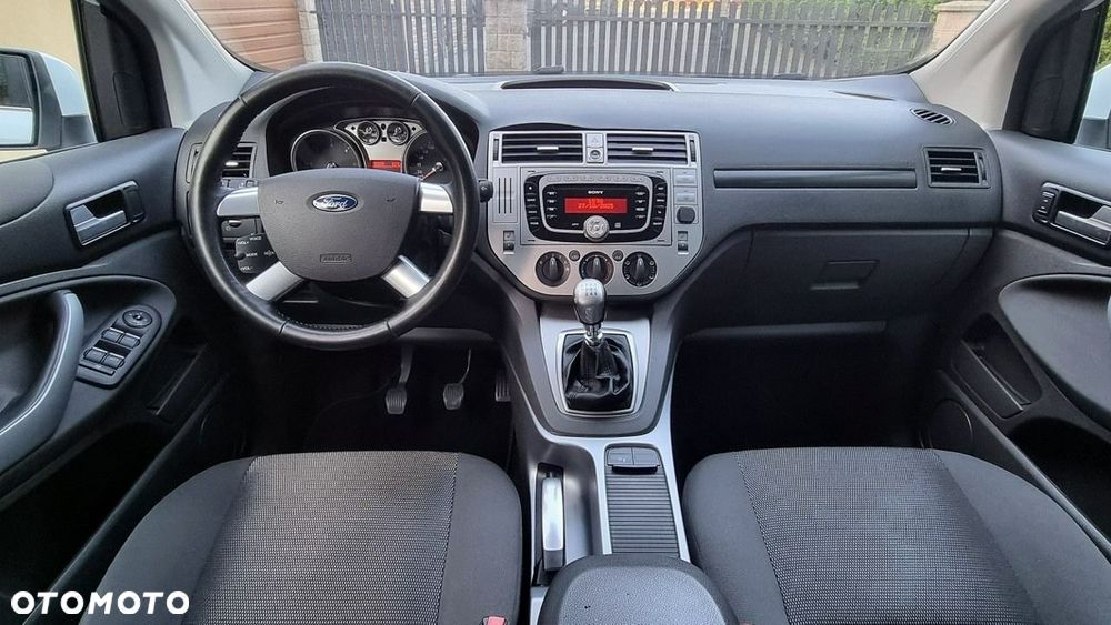 Ford Kuga - 15