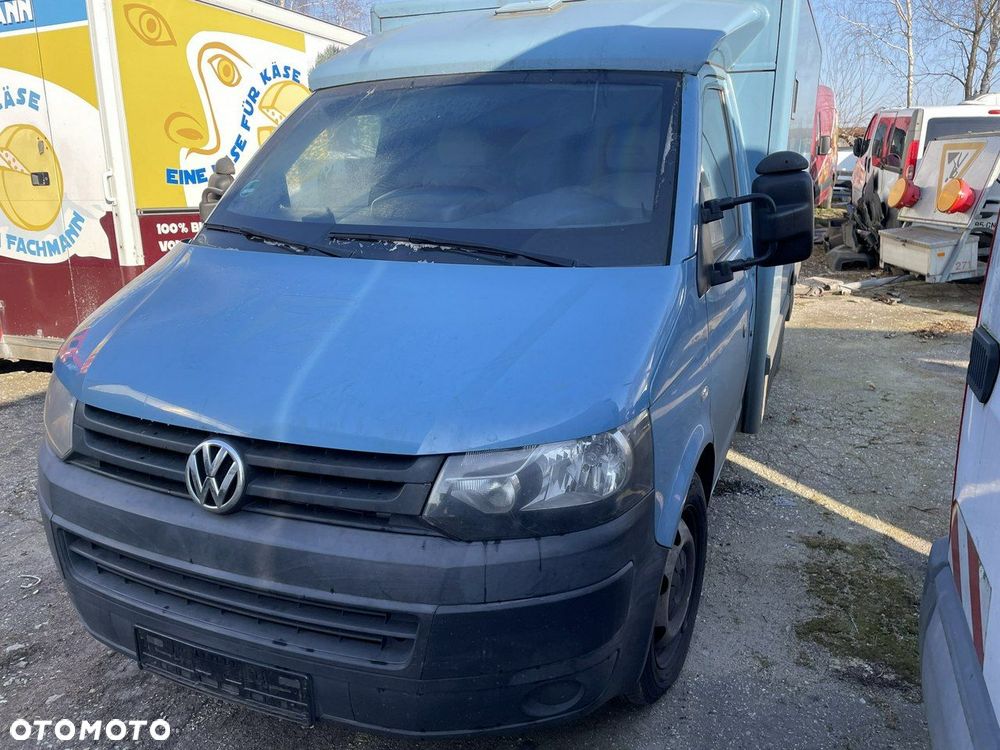 Volkswagen Transporter - 1
