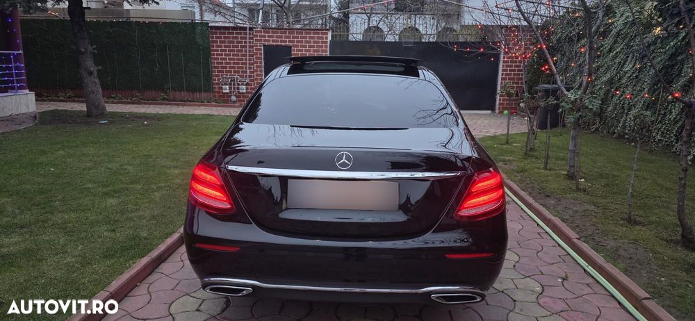 Mercedes-Benz E 220 d 9G-TRONIC AMG Line - 32