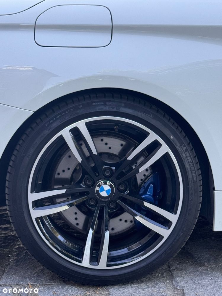 BMW M4 - 16