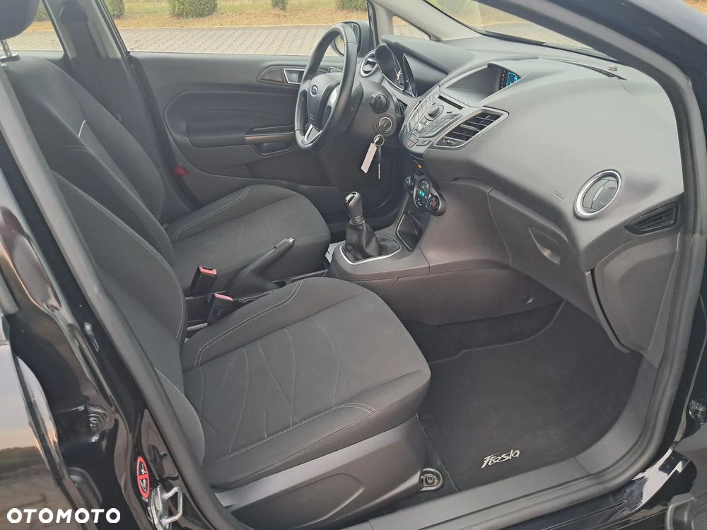 Ford Fiesta 1.25 Trend - 22