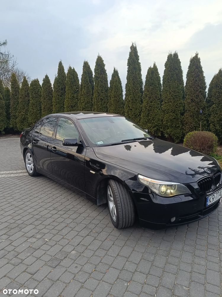 BMW Seria 5 520d Special Edition - 1