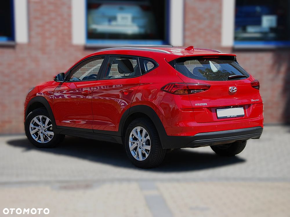 Hyundai Tucson 1.6 GDI BlueDrive Comfort 2WD - 20