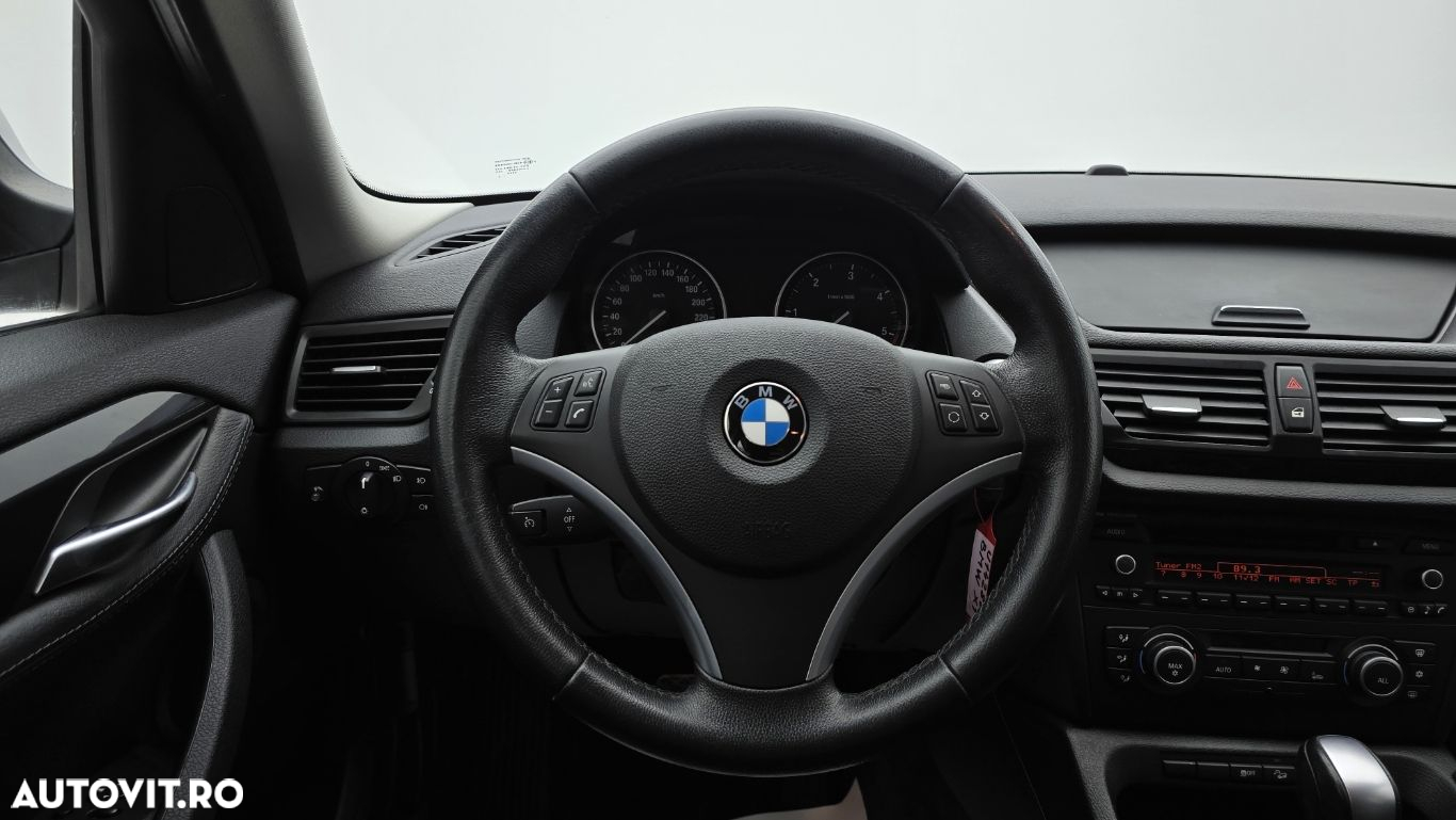 BMW X1 - 15