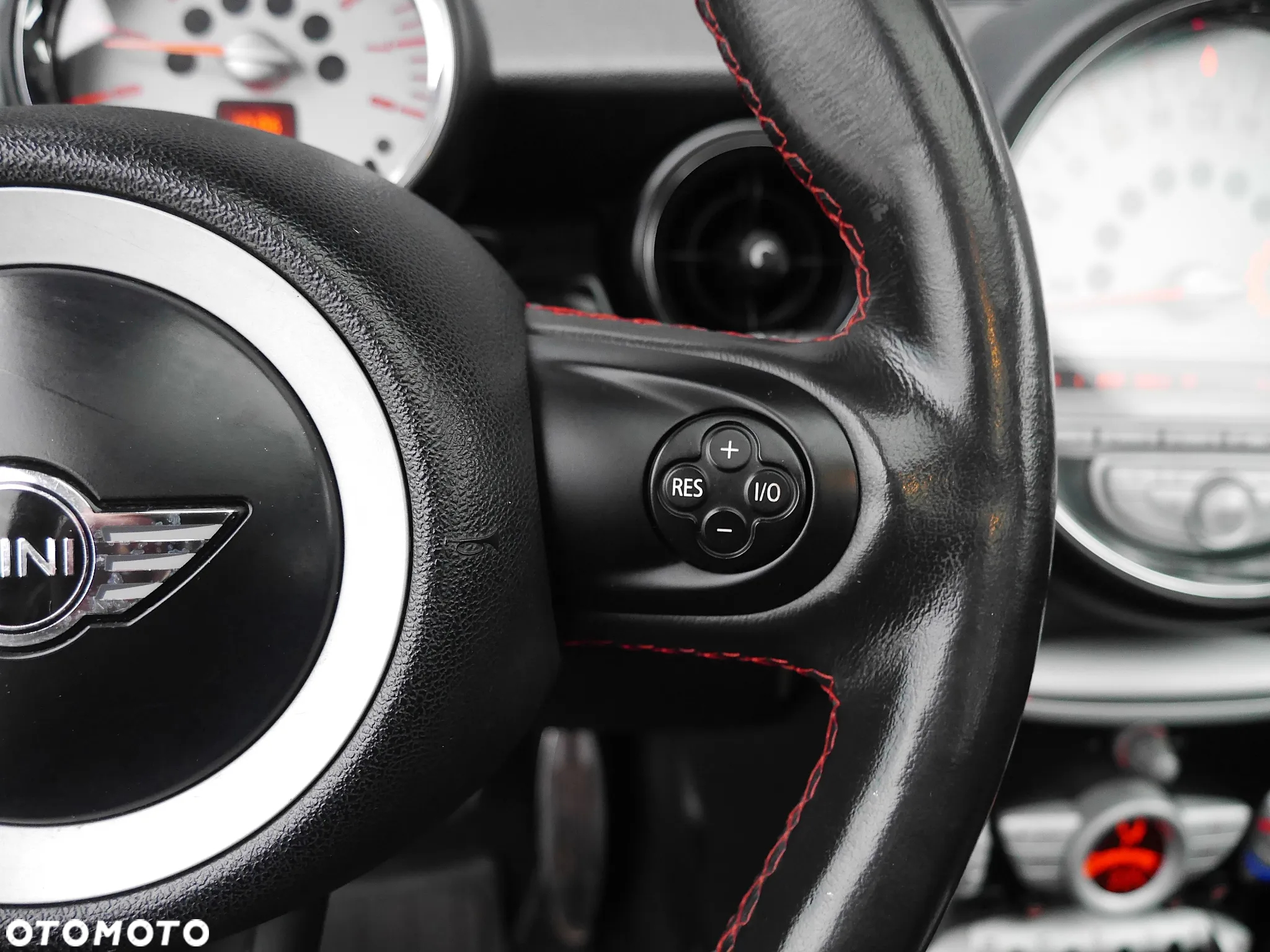 MINI Cooper S 50 Camden - 15