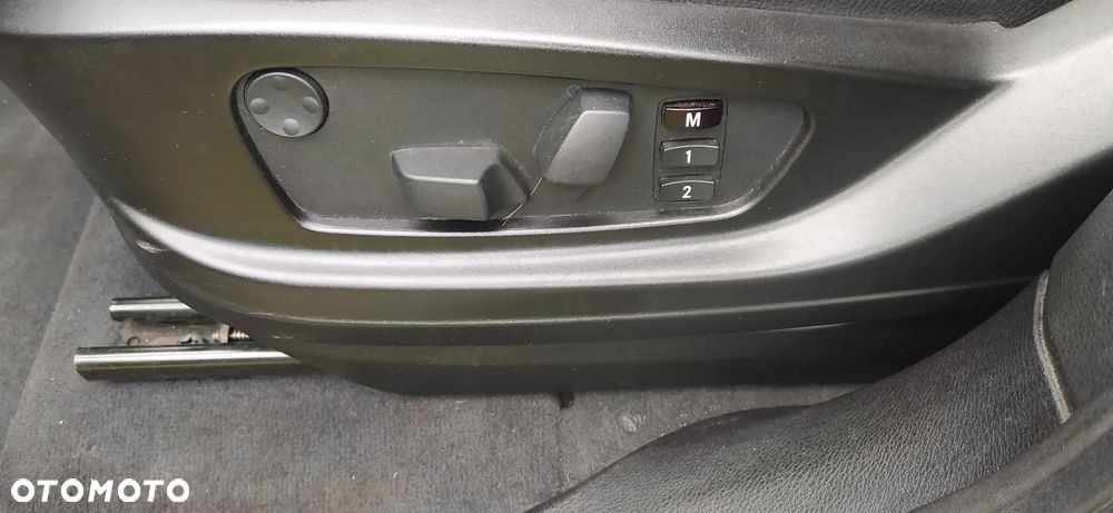 BMW X5 xDrive35i - 25