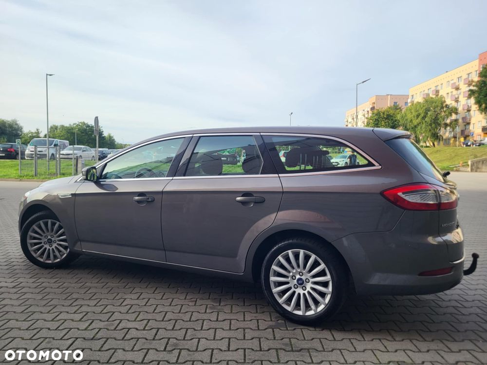 Ford Mondeo SW 2.0 FF Titanium - 20