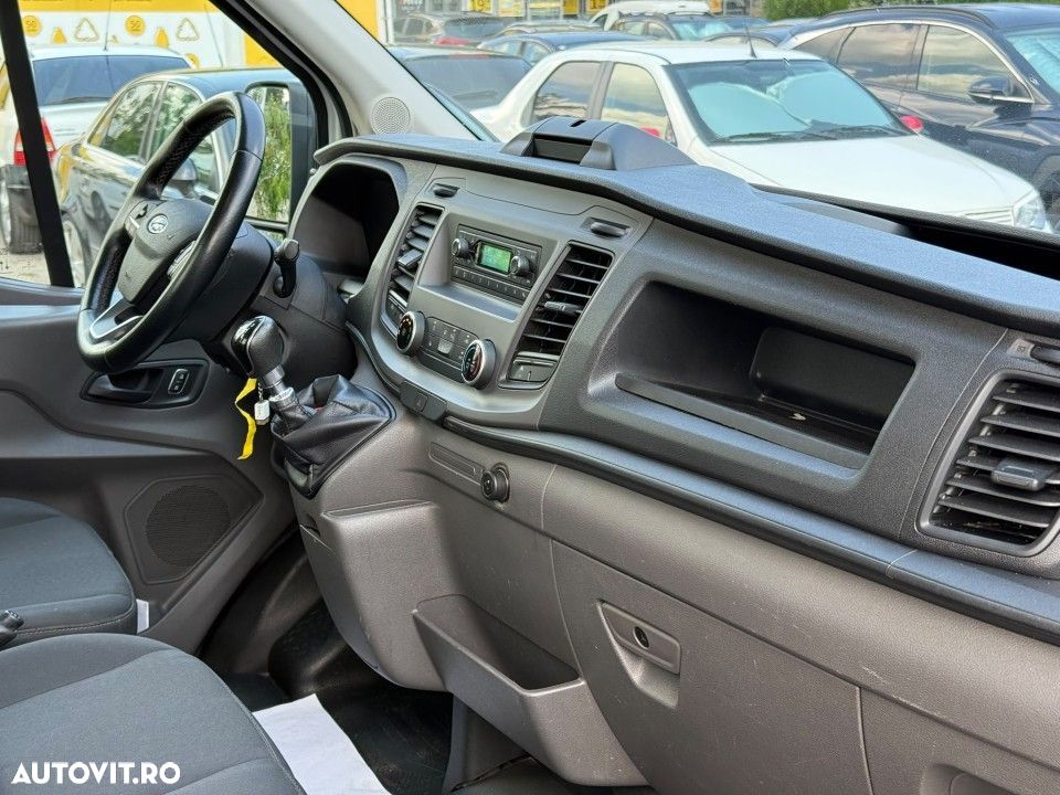 Ford Transit - 15
