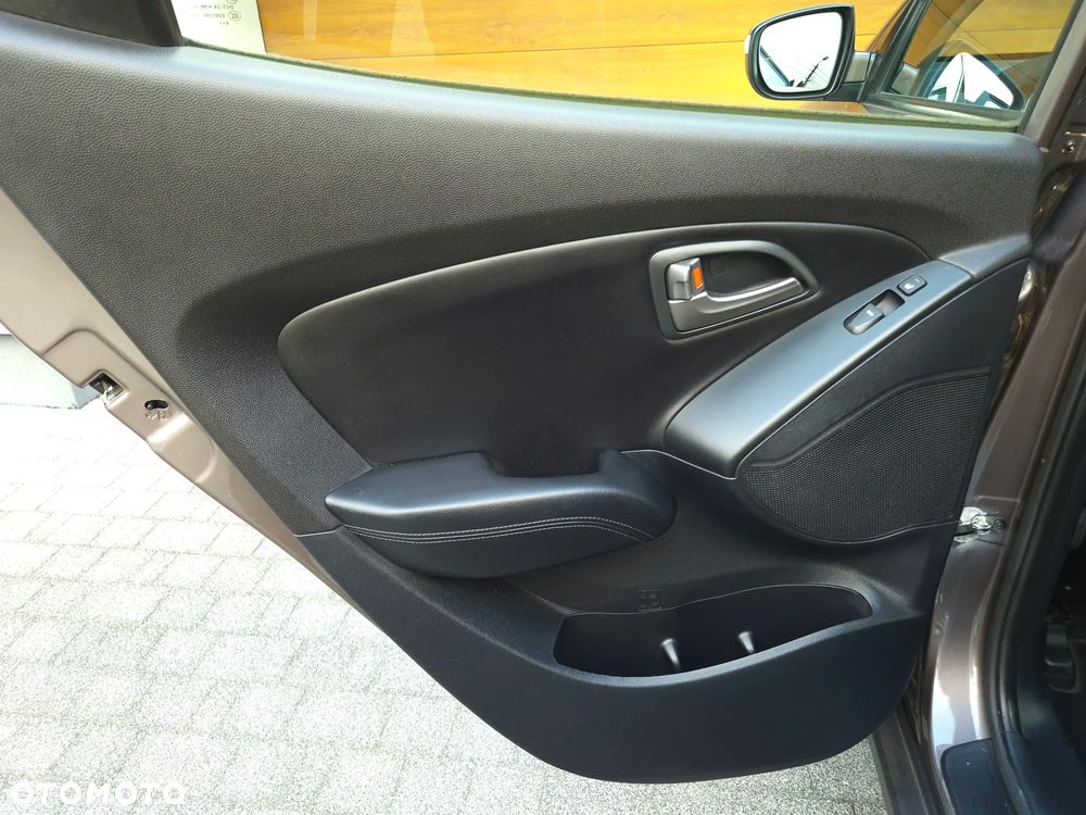 Hyundai ix35 2.0 2WD Trend - 27