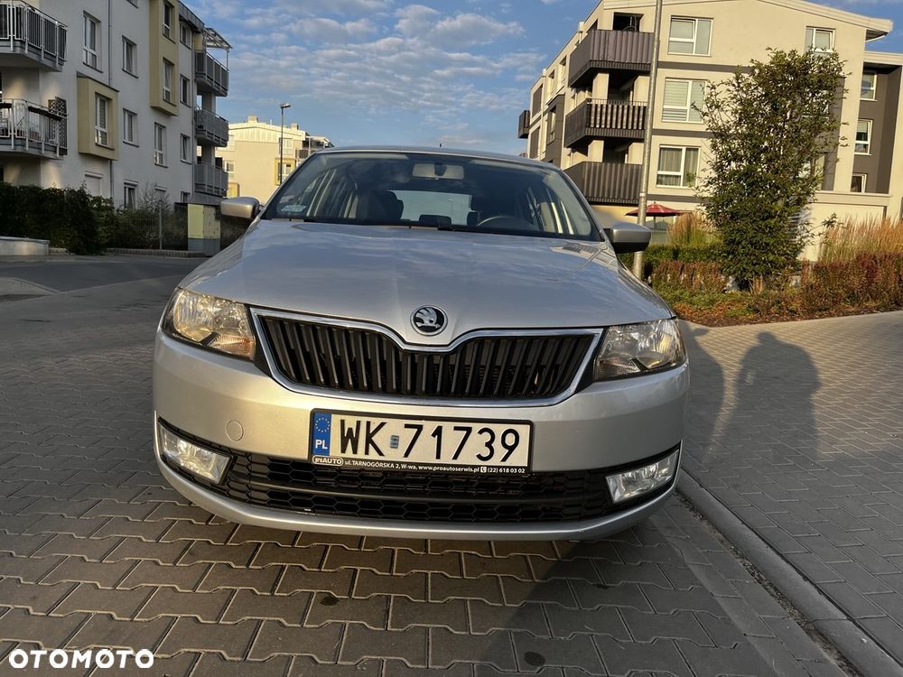 Skoda Rapid 2015 photo 2