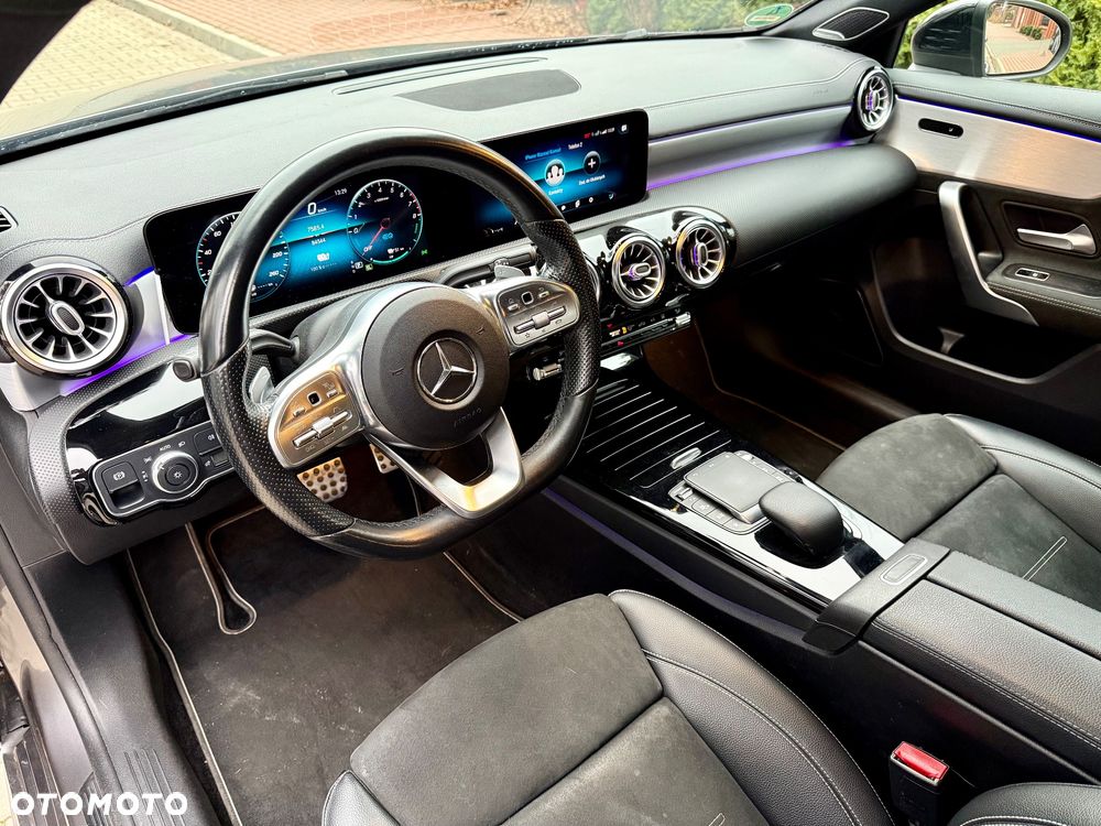 Mercedes-Benz Klasa A 250 E Edycja specjalna 8G-DCT - 16
