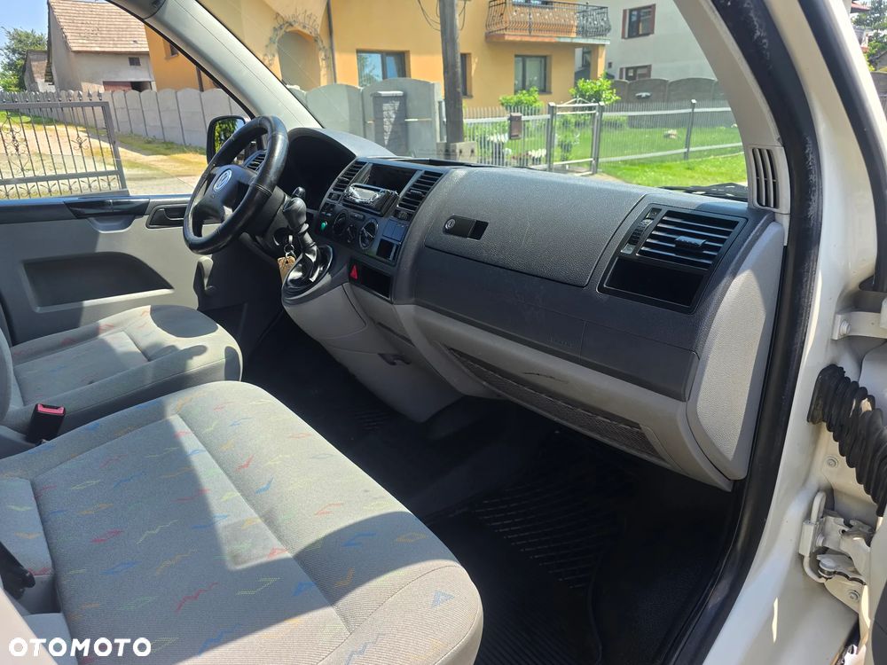 Volkswagen Transporter - 13