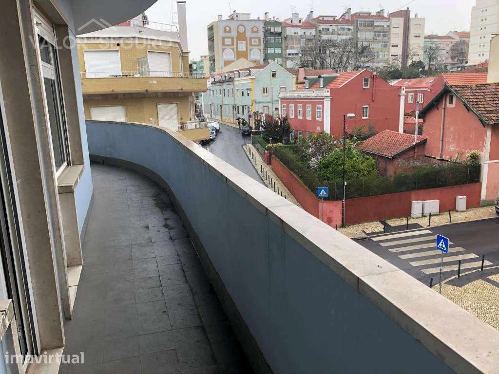 Apartamento T3 em Benfica em Lisboa - Grande imagem: 2/29