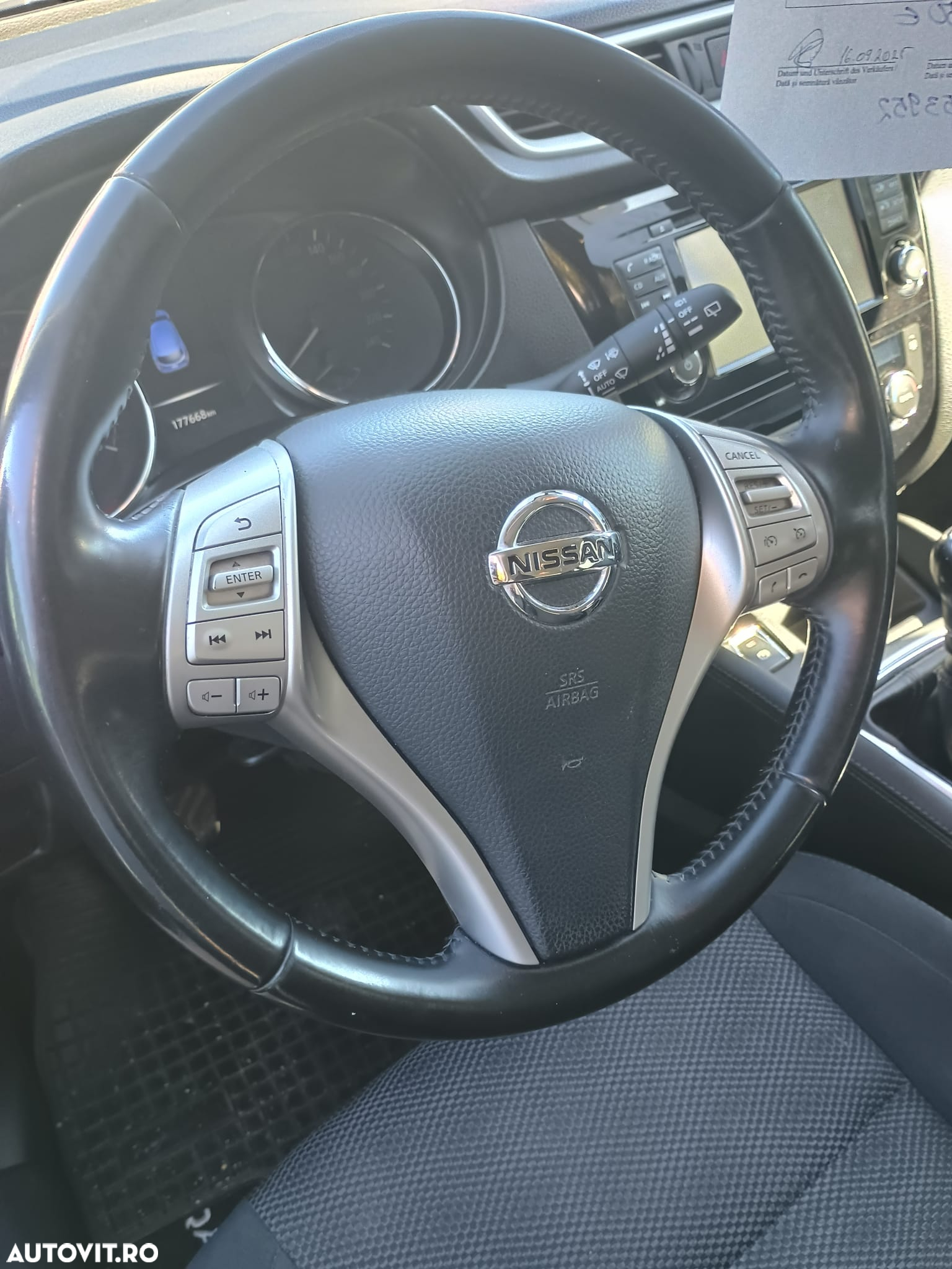 Nissan Qashqai 1.2 DIG-T ACENTA - 13