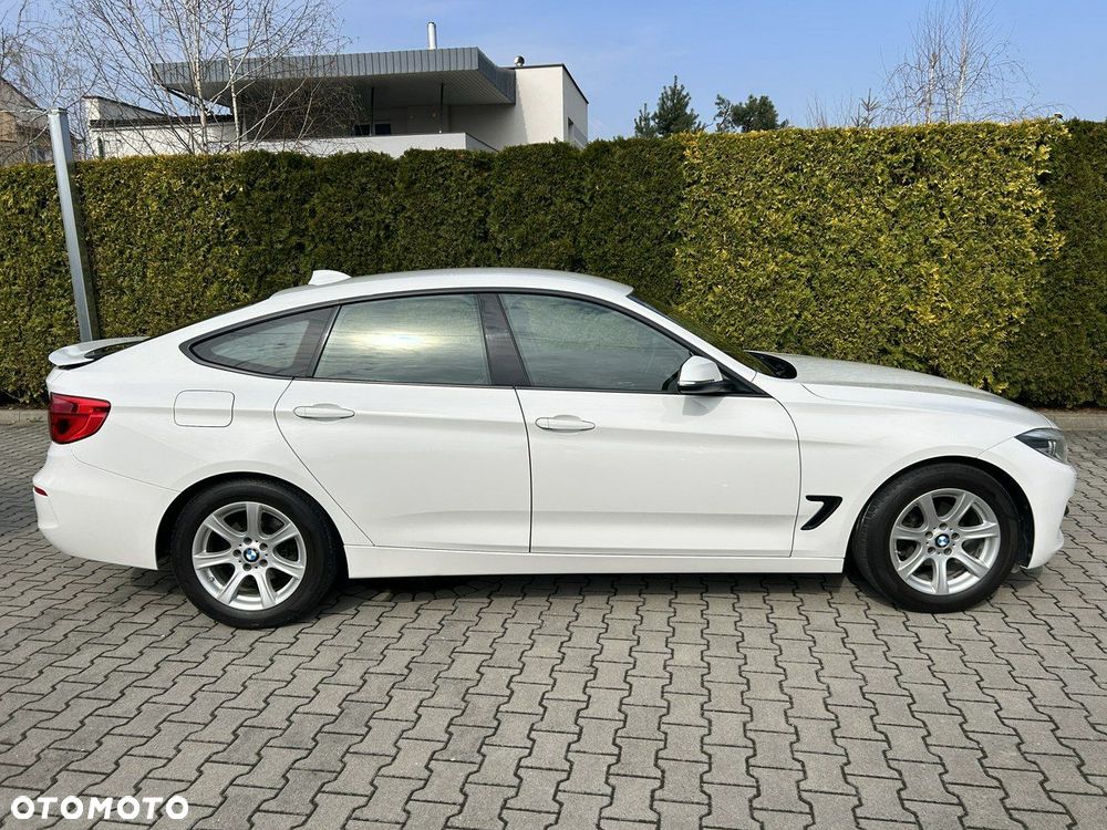 BMW 3GT - 3