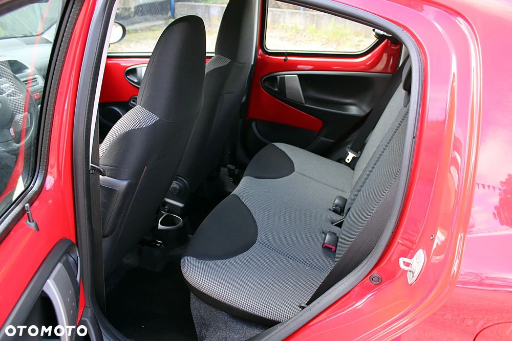 Toyota Aygo - 13