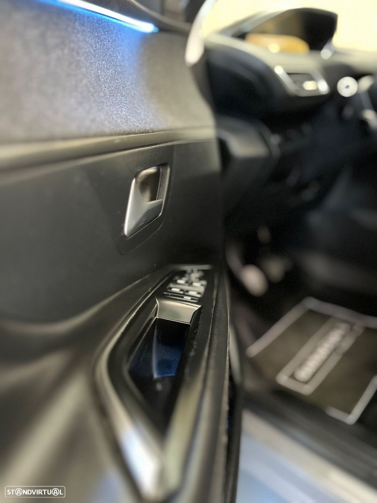 Peugeot 3008 1.5 BlueHDi Allure - 12