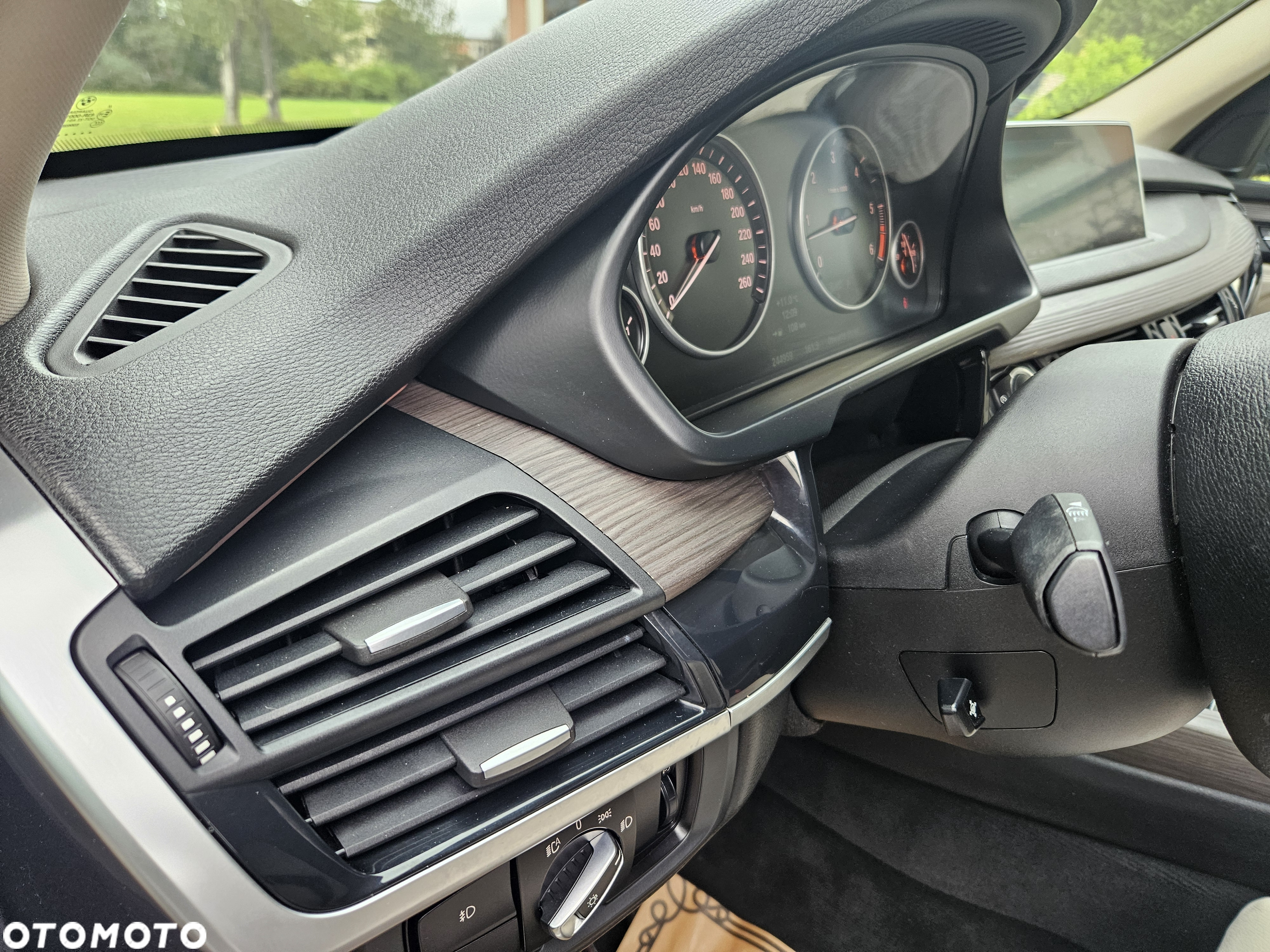 BMW X5 xDrive30d - 25