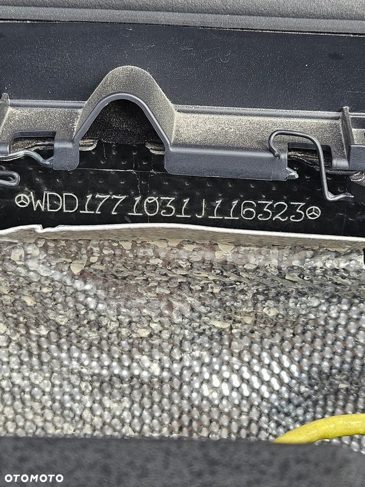 Mercedes-Benz Klasa A 180 d 7G-DCT - 17