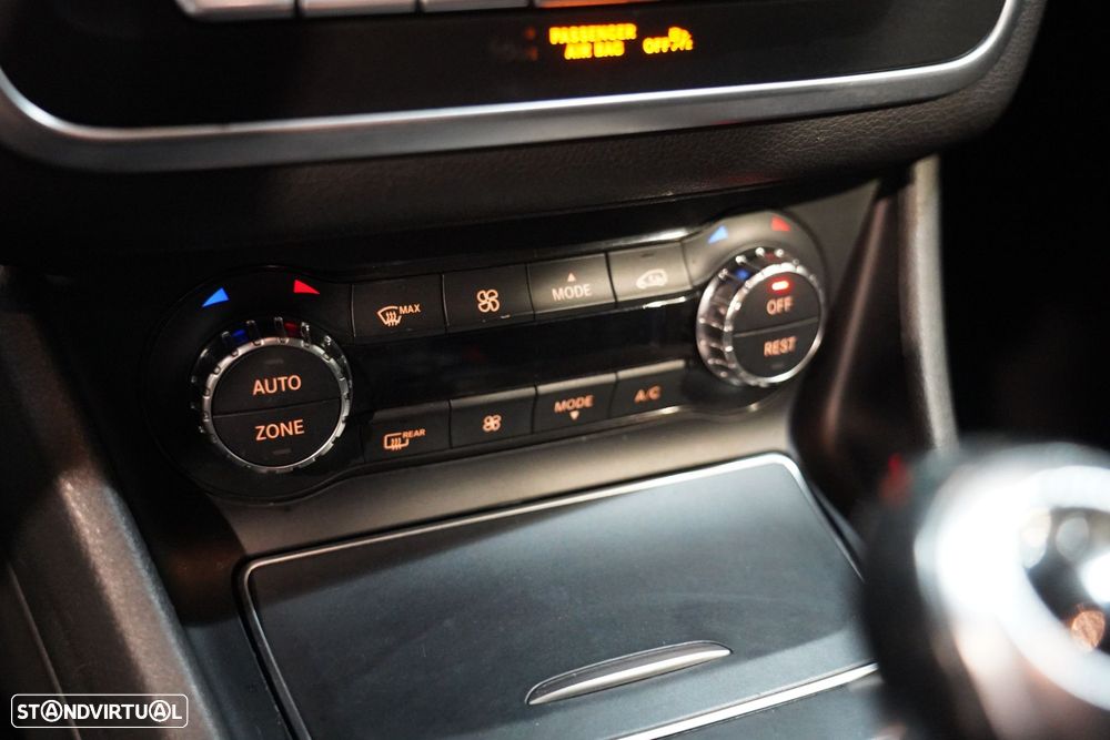 Mercedes-Benz GLA 180 CDI AMG Line - 21