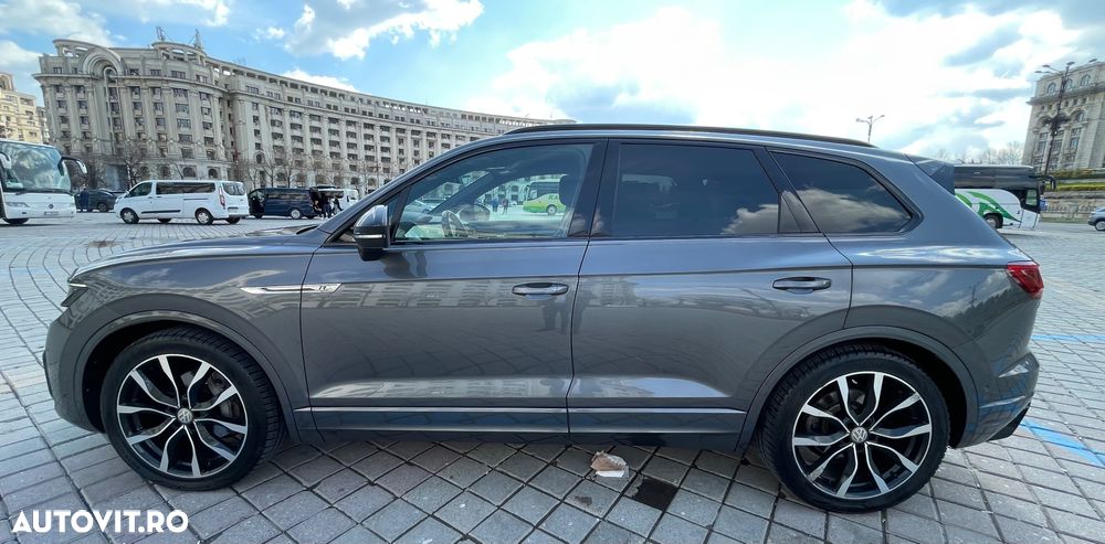 Volkswagen Touareg V6 TDI R-Style - 8