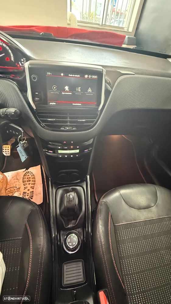Peugeot 2008 PureTech 110 Stop&Start GT-Line Edition - 13