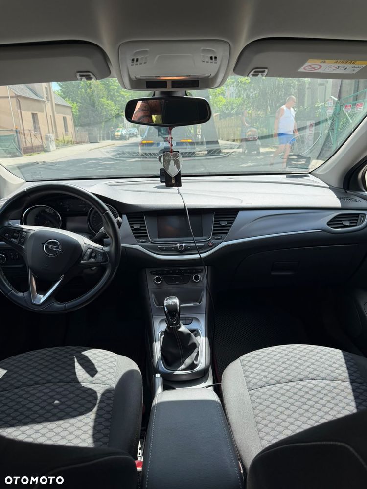 Opel Astra 1.4 T Dynamic - 8