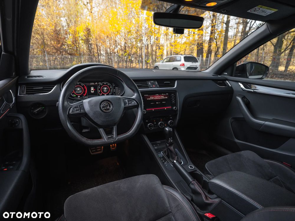 Skoda Octavia 2.0 TDI 4x4 RS DSG - 19