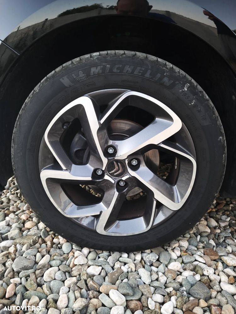 Citroën C-Elysée 1.2 PureTech BVM Feel - 29
