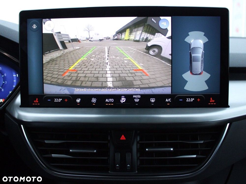 Ford Focus 1.0 EcoBoost Titanium X - 27