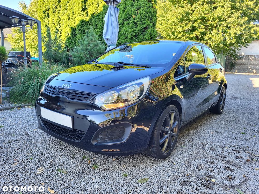 Kia Rio - 3