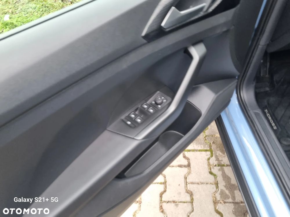 Volkswagen T-Cross 1.0 TSI Style DSG - 8