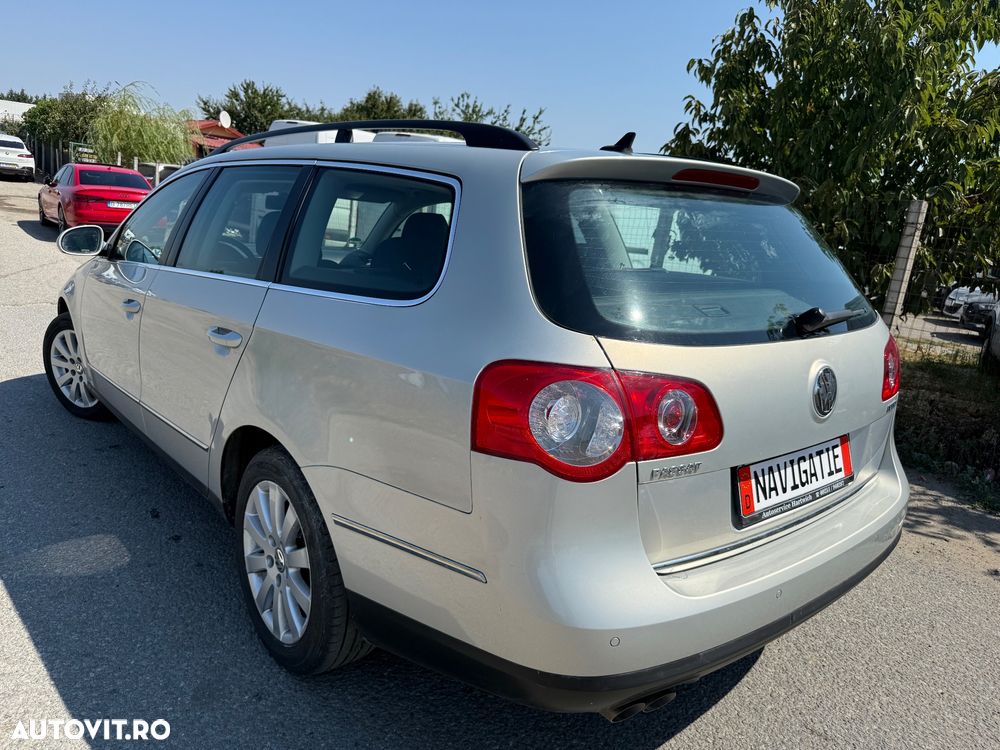 Volkswagen Passat Variant 2.0 Blue TDI SCR Comfortline - 2