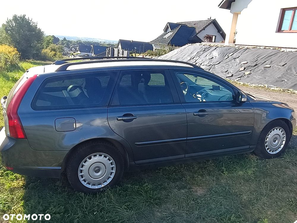 Volvo V50 1.6D DRIVe Momentum Start-Stop - 1