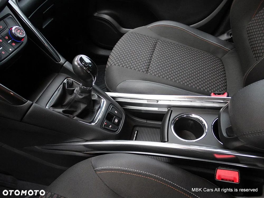 Opel Zafira 1.4 Turbo Innovation - 25