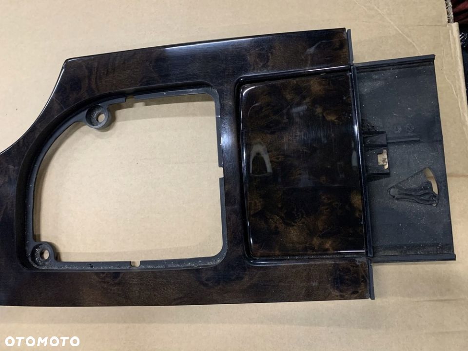 DEKOR ŚRODKOWY TUNEL DREWNO EUROPA BMW E60 E61 - 2