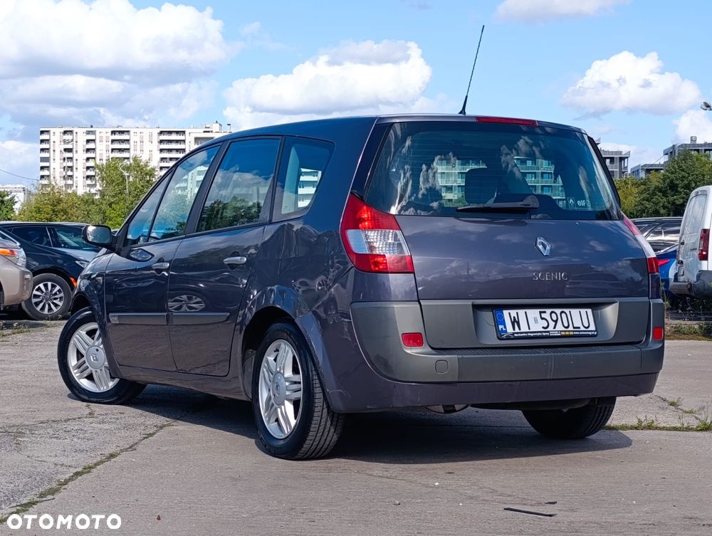 Renault Scenic 1.6 16V Dynamique - 21