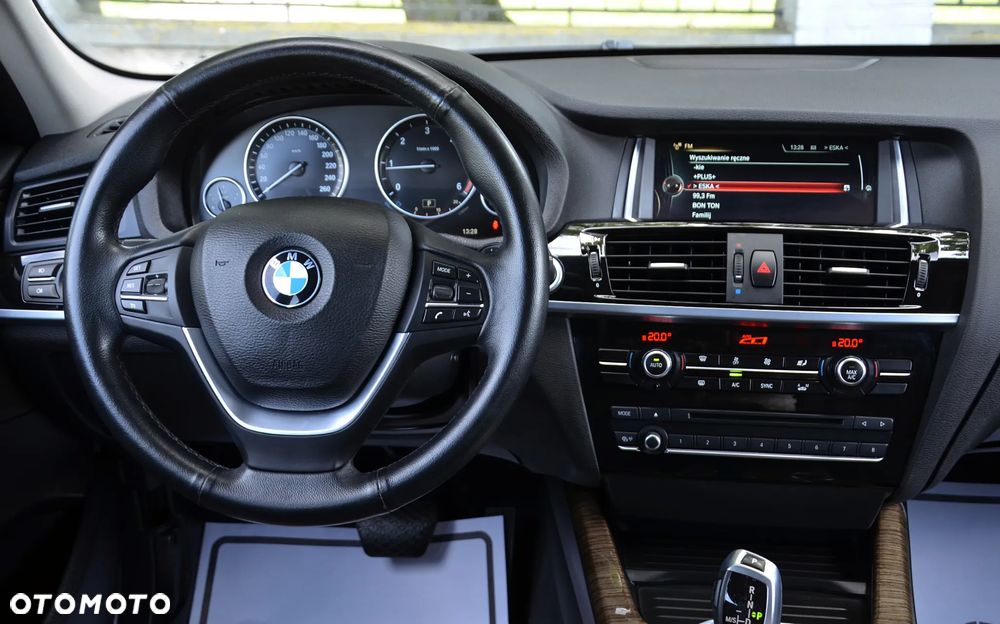 BMW X3 sDrive18d - 26