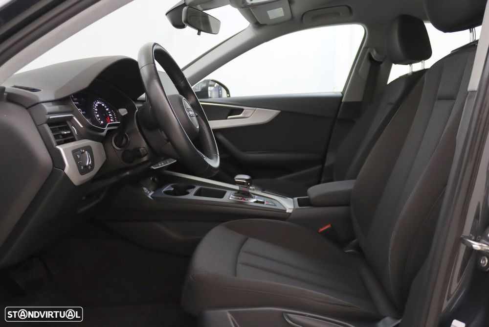 Audi A4 Avant 35 TDI Fleet Edition S tronic - 4