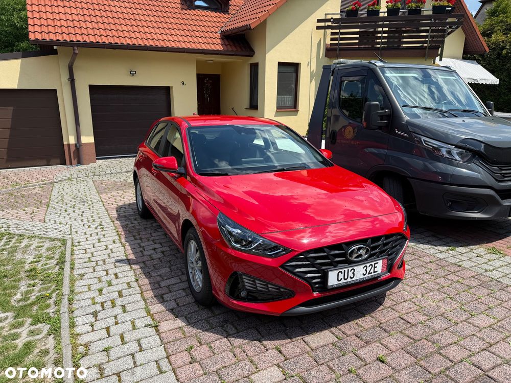 Hyundai i30 1.5 Intro - 2