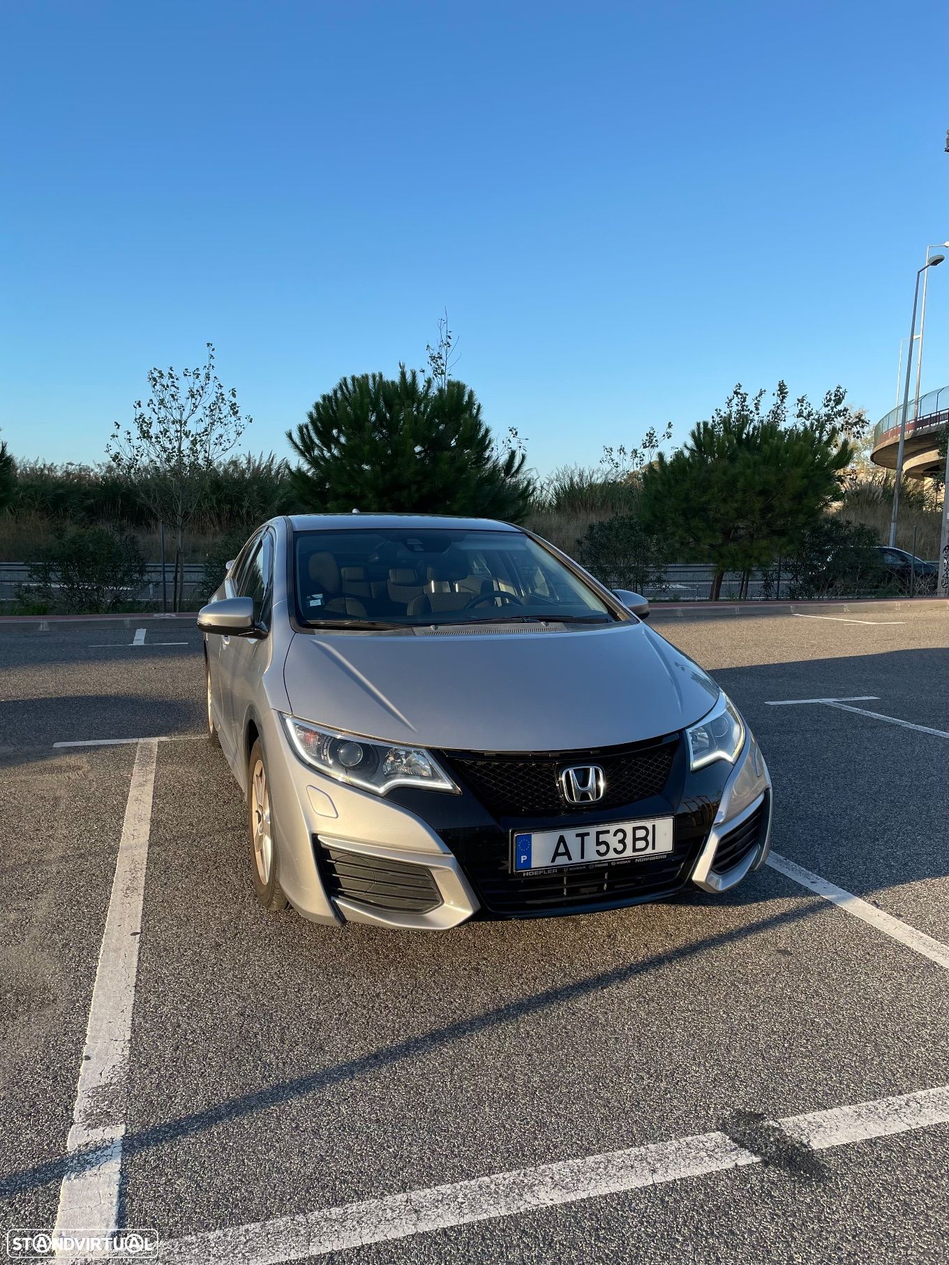Honda Civic 1.6 i-DTEC Comfort - 1
