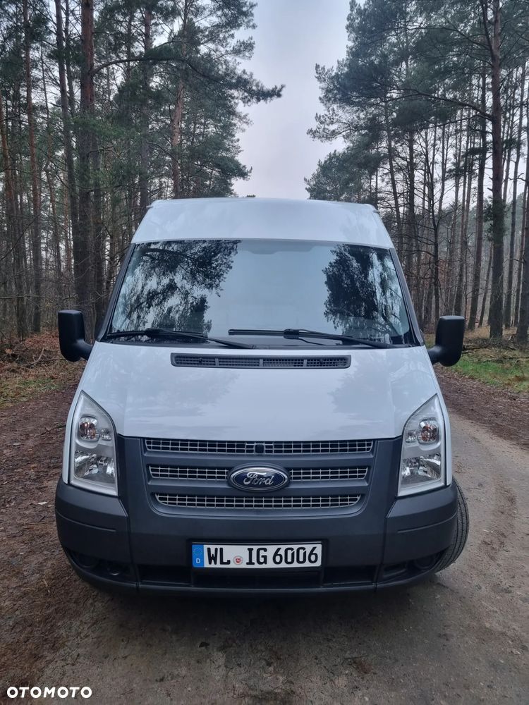 Ford Transit - 32