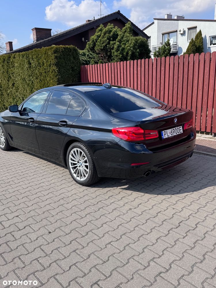 BMW Seria 5 530d Sport Line sport - 9