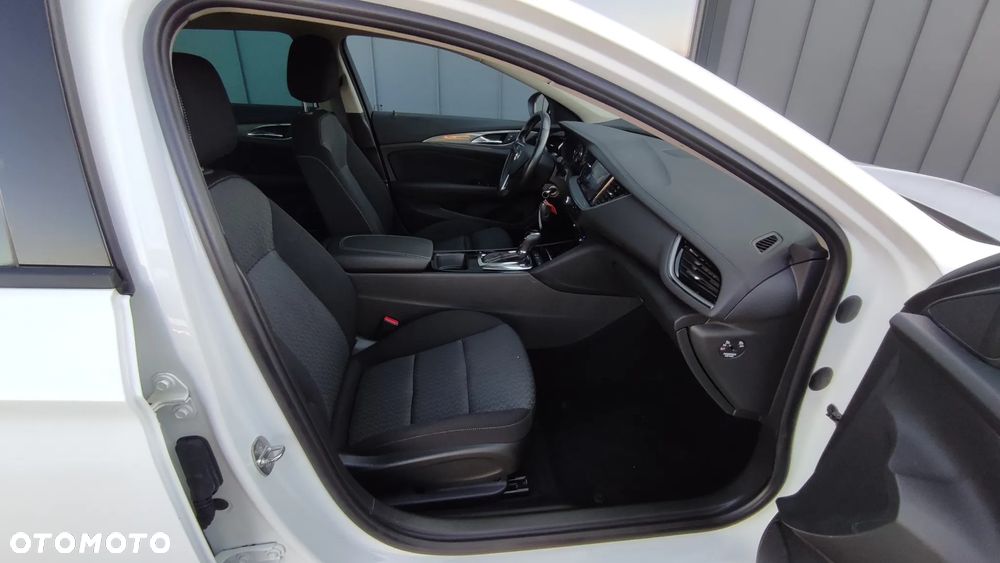 Opel Insignia 2.0 CDTI Ultimate S&S - 10