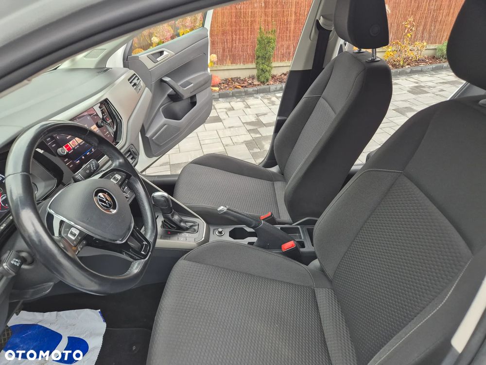 Volkswagen Polo - 12