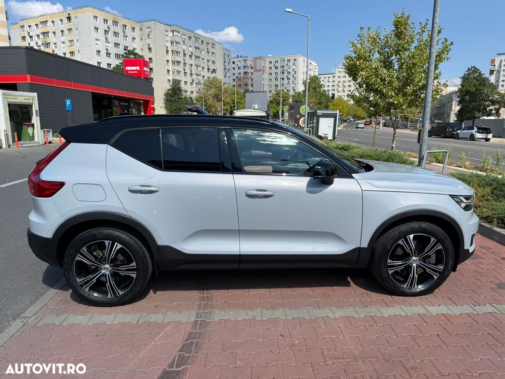 Volvo XC 40 Recharge T5 Twin Engine AT7 R-Design - 7