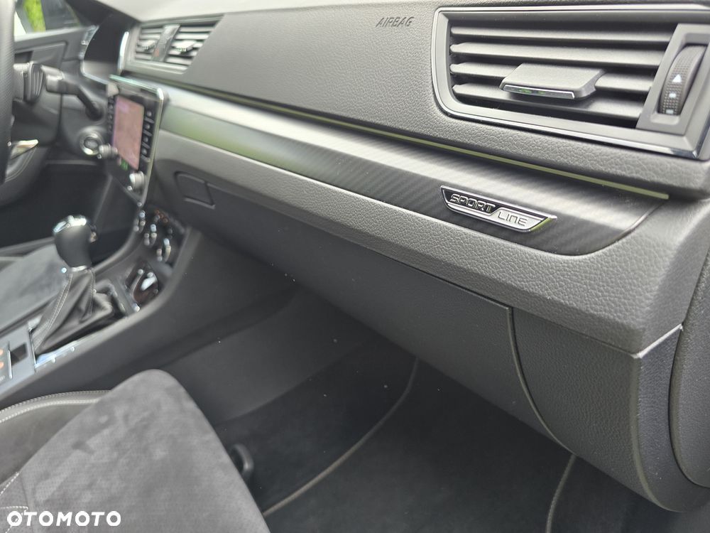 Skoda Superb 2.0 TSI Sportline DSG - 17