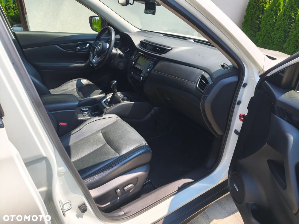Nissan X-Trail 2.0 dCi Tekna 4WD - 20