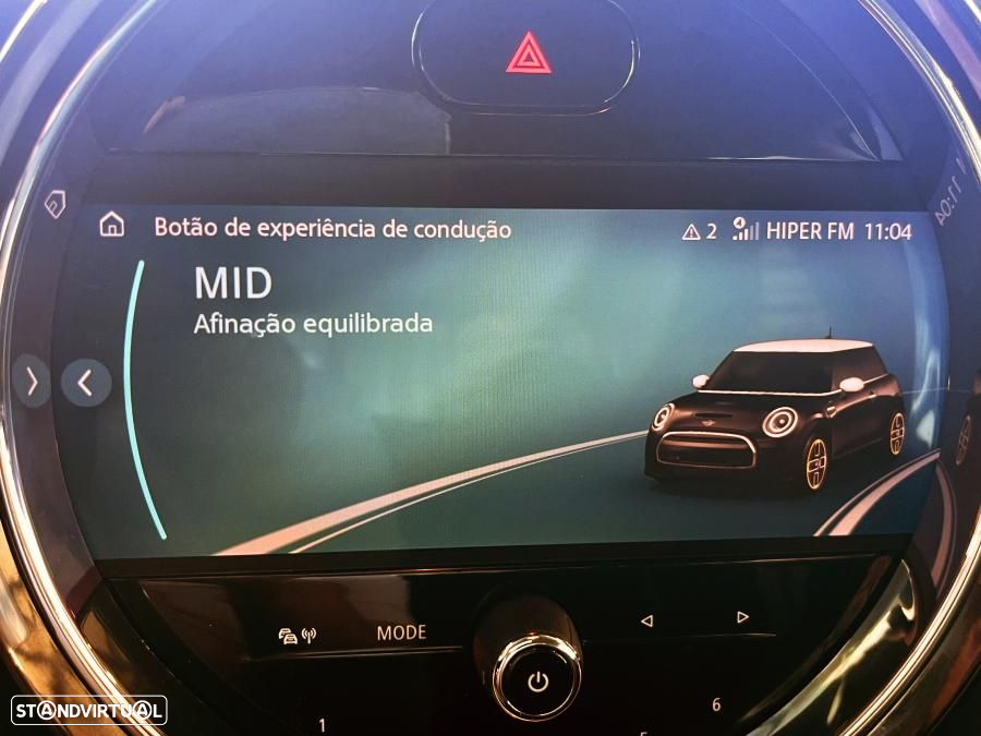 MINI 3 Portas Cooper SE Premium Essential - 37