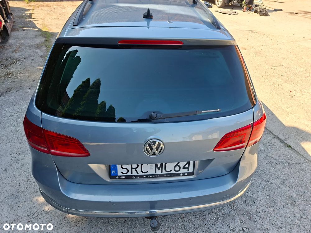 Volkswagen Passat 2.0 TDI DPF Comfortline - 13